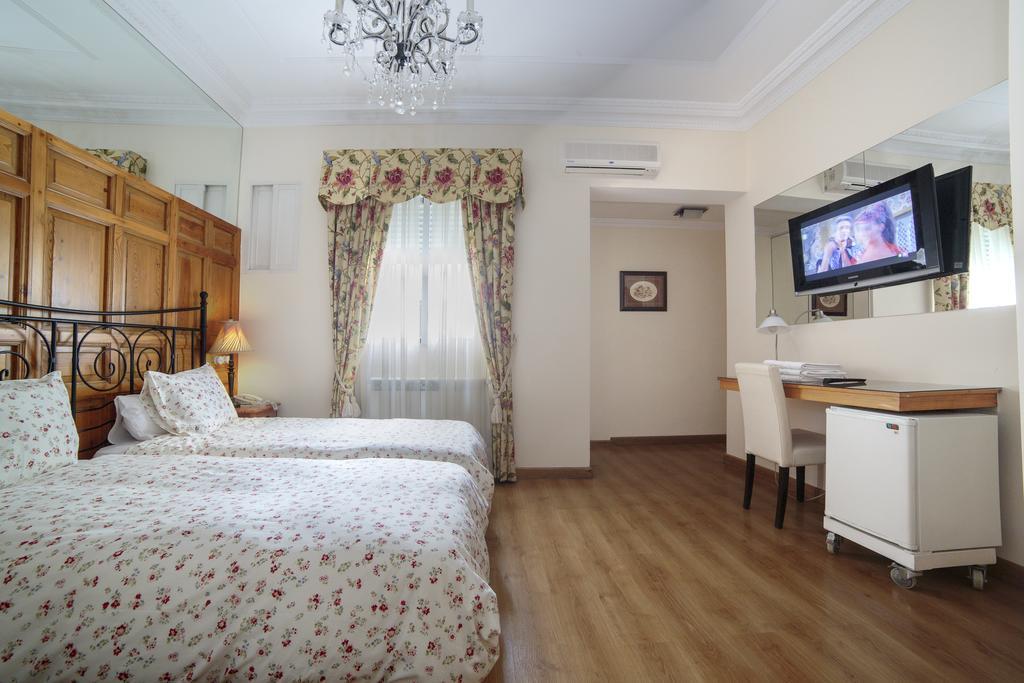 Gasthof Adria Santa Ana Madrid